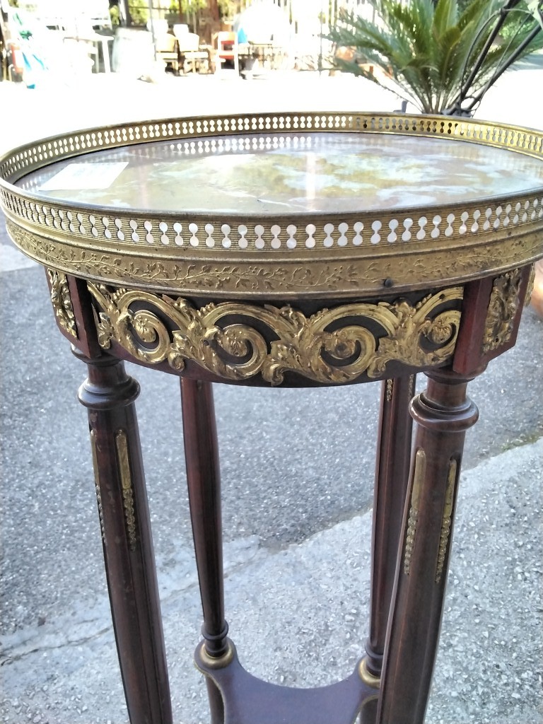 Tavolino Stile Luigi XVI  