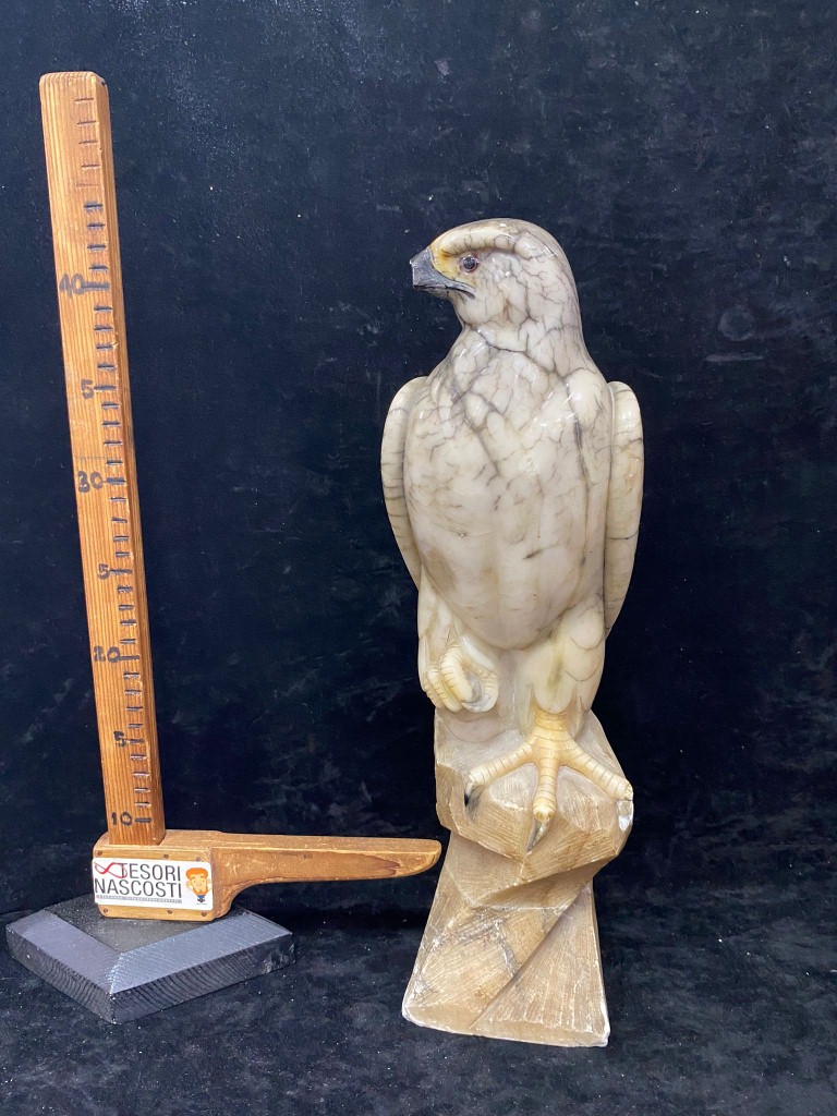 Falco Marmo Becco Rotto