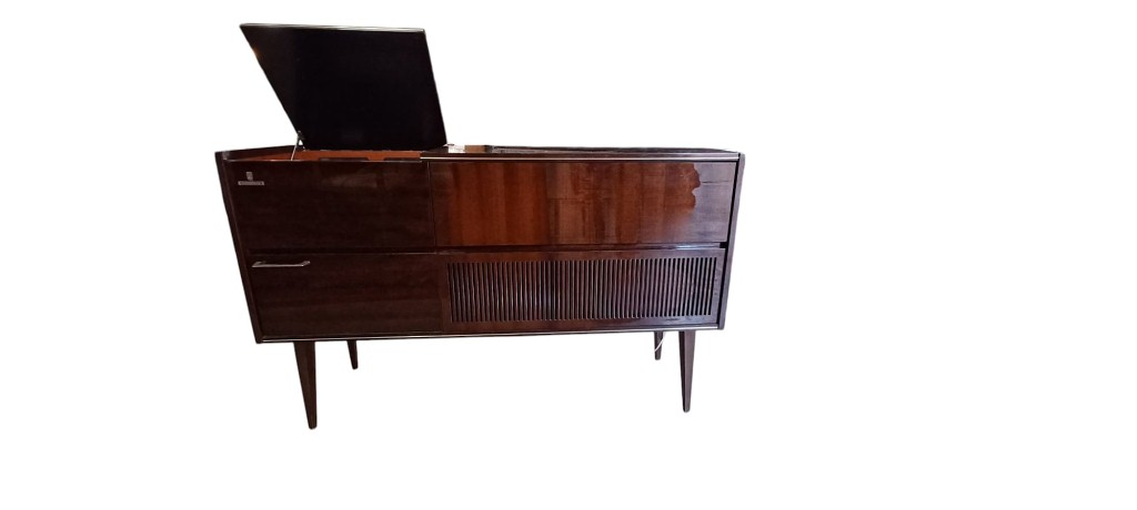 Mobile Stereo Grundig Ks 740