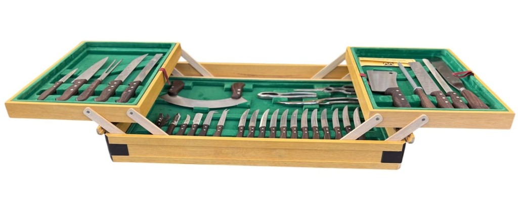 Set Coltelli Montana + Ceppo M